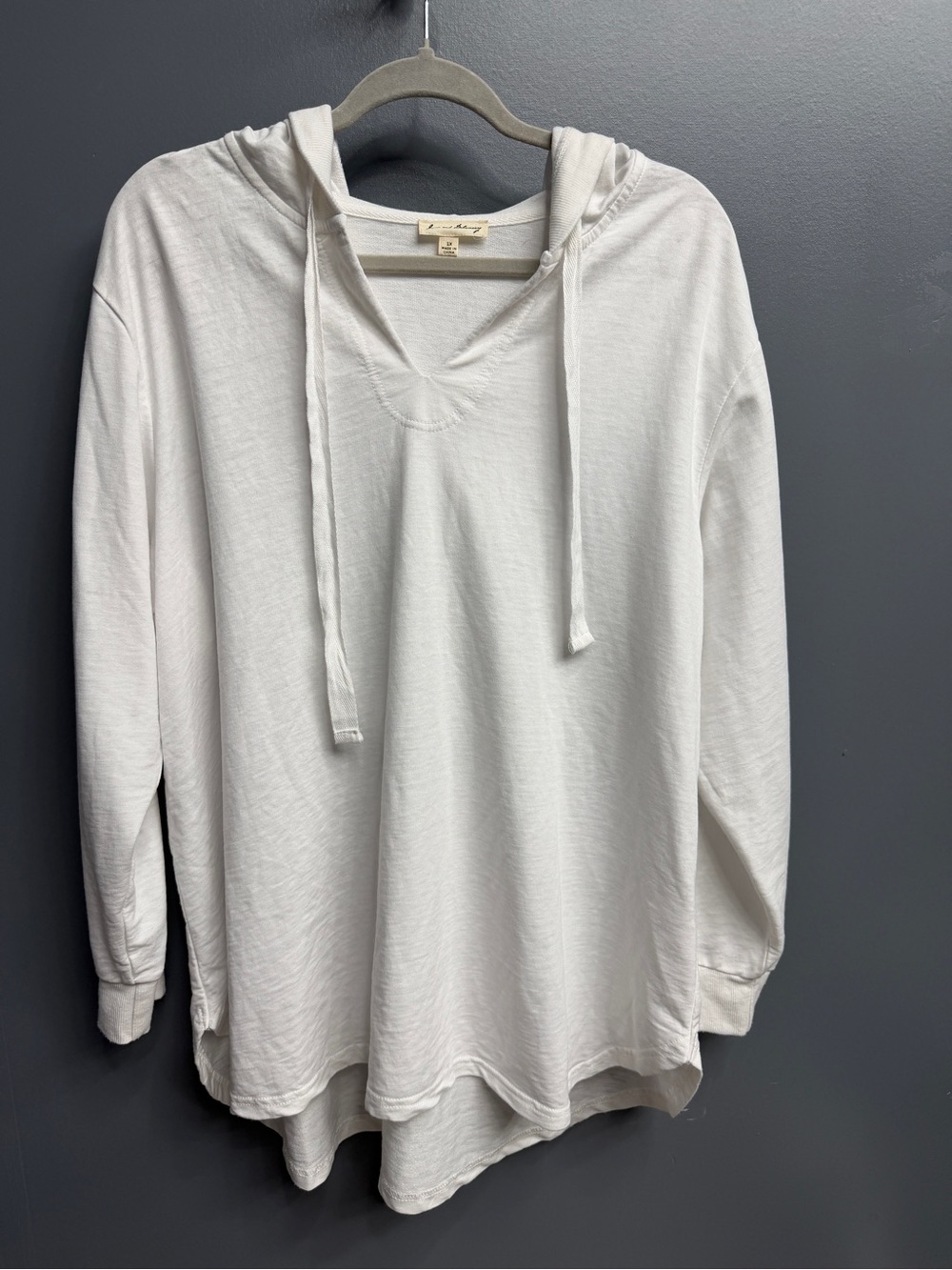 Jane & Delancey White Hooded Tunic Top High Low Hem Long Sleeve 1X Plus Size - Picture 2 of 12